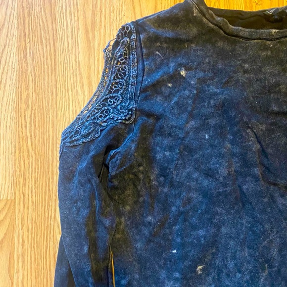 POL charcoal color long sleeve with back open sz L - Picture 3 of 4